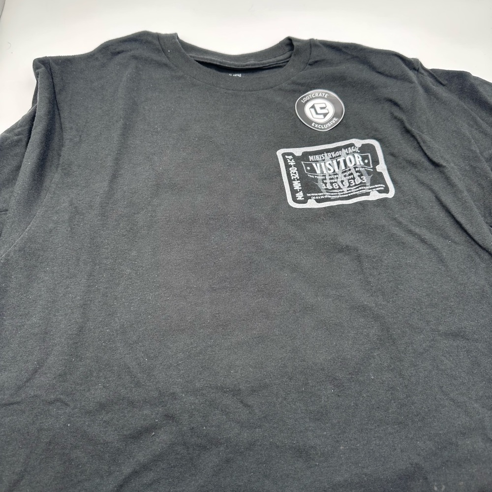 Harry Potter Ministry of Magic Loot Box Exclusive T-Shirt.  Adult Medium.